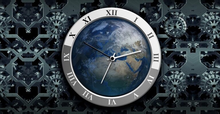 Японец нашел простой способ синхронизировать все часы на Земле