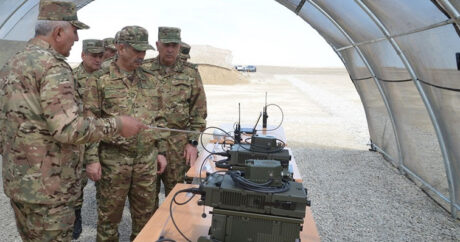 Проводятся комплексные учения с подразделениями связи Азербайджанской армии