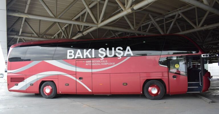 Проданы все билеты на автобусные рейсы в город Шуша на май