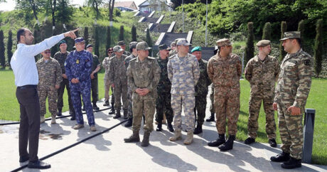 Военные атташе посетили воинскую часть ВС Азербайджана