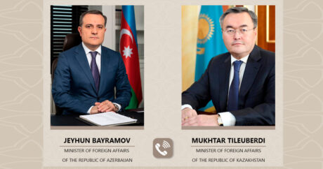 Главы МИД Азербайджана и Казахстана провели телефонный разговор