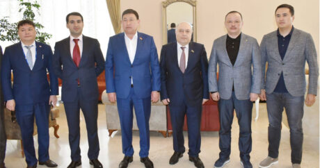 Заместитель председателя парламента Кыргызстана прибыл с визитом в Азербайджан