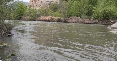 Проливные дожди привели к повышению уровня воды в реках Азербайджана