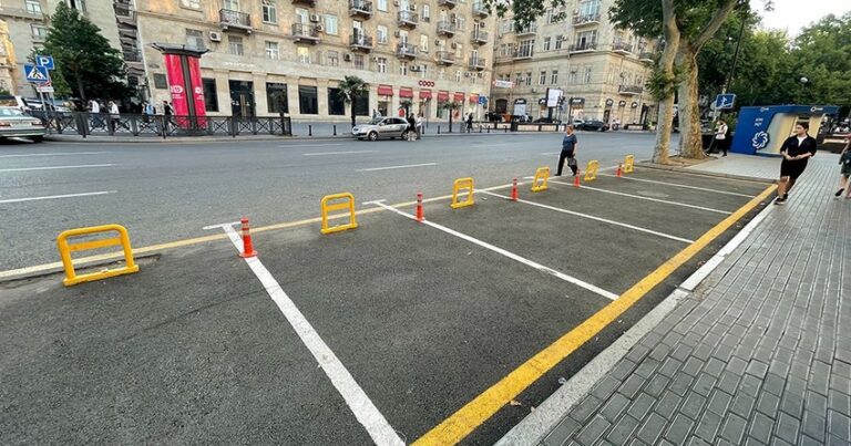 В Баку ликвидирована незаконная парковка