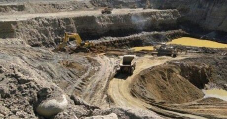 В Азербайджане более 1 100 месторождений полезных ископаемых