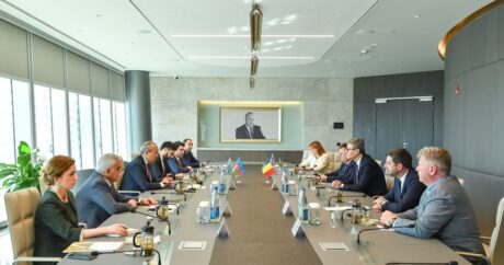 Азербайджан и Румыния обсудили расширение экономических связей
