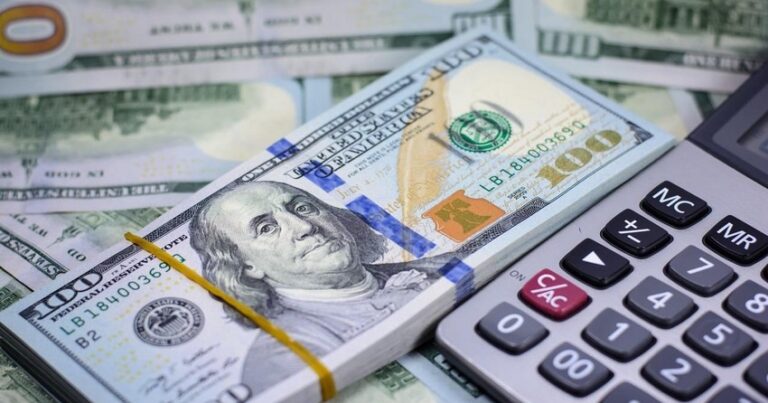 Стратегические валютные резервы Азербайджана превысили 54 млрд долларов