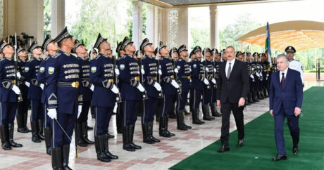 В Ташкенте состоялась официальная церемония встречи Президента Ильхама Алиева