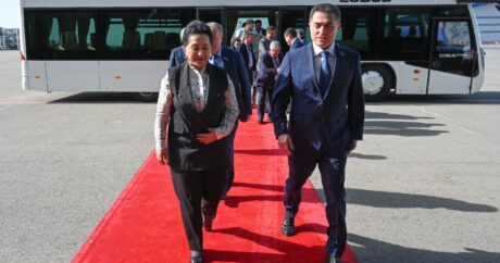 Председатель Сената Верховного Меджлиса Узбекистана прибыла в Азербайджан