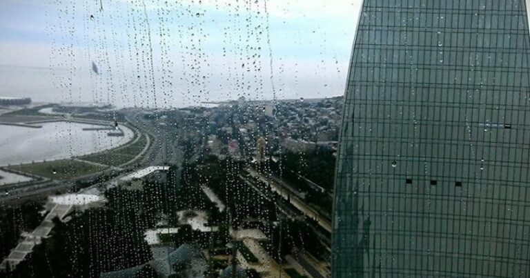 В Азербайджане ожидаются грозы и дожди