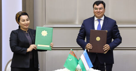 Узбекистан и Туркменистан подписали соглашение о сотрудничестве в сфере туризма