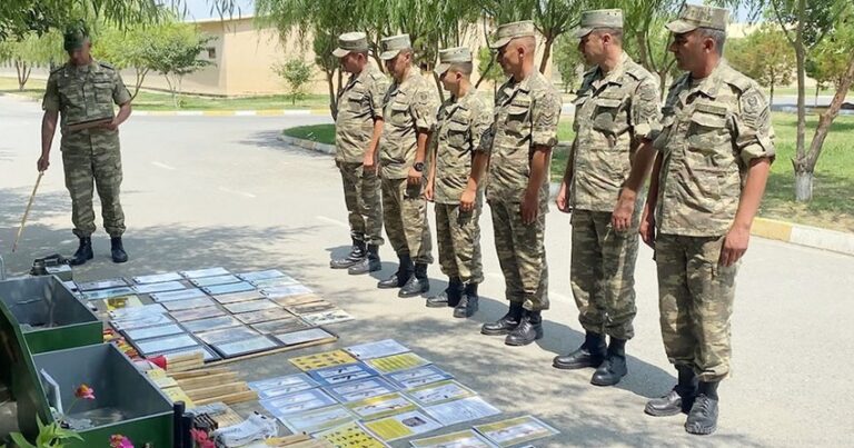 В ВС Азербайджана продолжается подготовка к новому учебному периоду