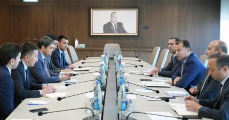 Азербайджан и Узбекистан обсудили совместный экспорт в третьи страны