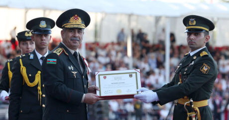 Закир Гасанов принял участие в церемонии выпуска высшей военной школы в Турции
