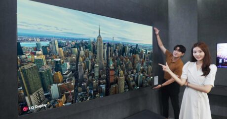 LG представила огромный телевизор с вибрирующим экраном
