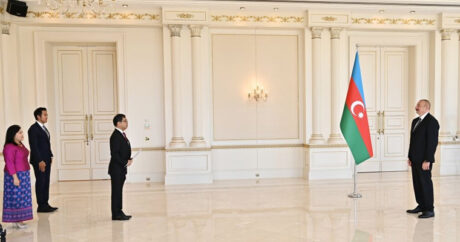 Президент Ильхам Алиев принял верительные грамоты новоназначенного посла Таиланда