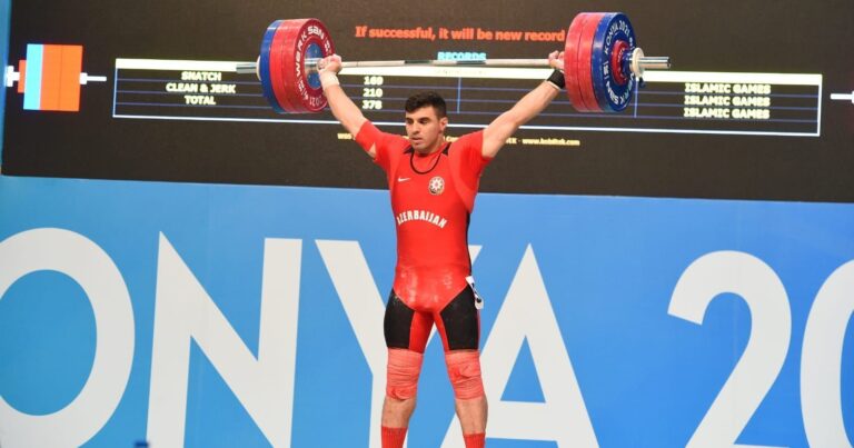 Азербайджанский тяжелоатлет выиграл «серебро» V Игр исламской солидарности