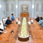Президент Узбекистана выступил за дальнейшее расширение узбекско-азербайджанских многоплановых отношений
