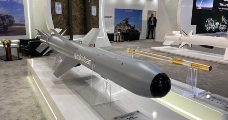 На оборонной выставке в Баку демонстрируется турецкая крылатая ракета «Чакыр»