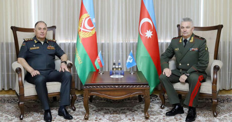 Начальник Генштаба ВС Азербайджана встретился с секретарем Совета министров обороны стран СНГ