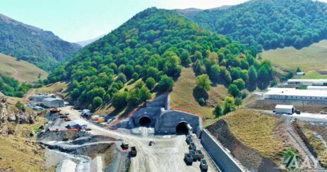 Продолжается строительство дороги Тоганалы-Кяльбаджар-Истису и тоннеля Муровдаг