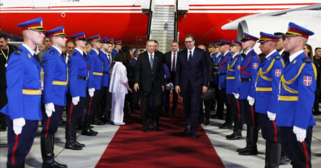 Президент Турции прибыл в Сербию