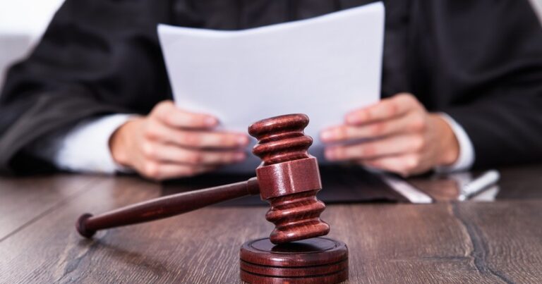 В Азербайджане 9 судьям дали 6 месяцев для устранения недочетов