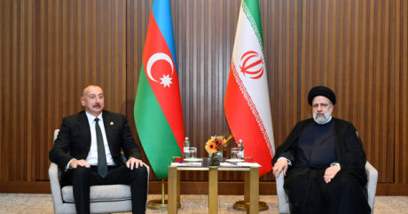 В Астане состоялась встреча Президента Ильхама Алиева с Президентом Сеидом Ибрахимом Раиси