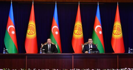 Президенты Азербайджана и Кыргызстана выступили с заявлениями для печати