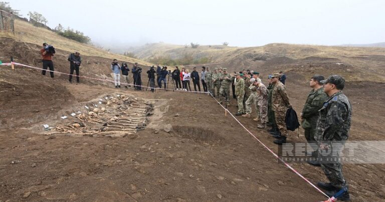 Военные атташе в Азербайджане побывали на территории массового захоронения в Эдилли