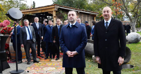 Ильхам Алиев и Ираклий Гарибашвили приняли участие в культурной программе в комплексе шато Мухрани