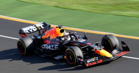 Перес выиграл Гран-при Сингапура «Формулы-1»