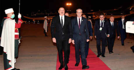 Ильхам Алиев прибыл с визитом в Алжир