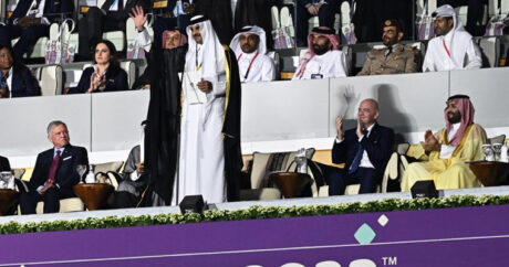 Эмир Катара объявил чемпионата мира по футболу открытым