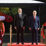 В Тиране состоялась церемония официальной встречи Ильхама Алиева
