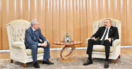 Ильхам Алиев принял члена бюро Высшего совета партии «Единая Россия»