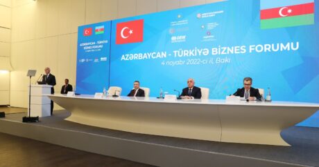 В Баку проходит азербайджано-турецкий бизнес форум