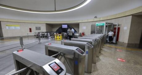 Продолжается работа по внедрению системы оплаты банковскими картами в бакинском метро
