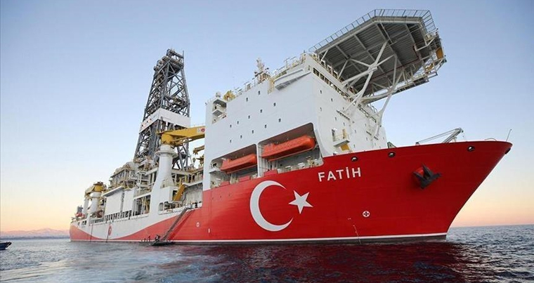 Анкара: Укладка труб к месторождению газа в Черном море завершена