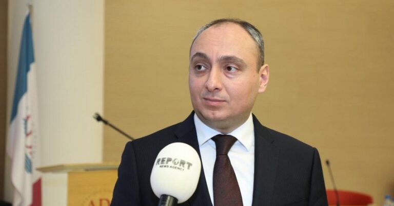 Компания Илона Маска может запустить на орбиту 4-й спутник Азербайджана