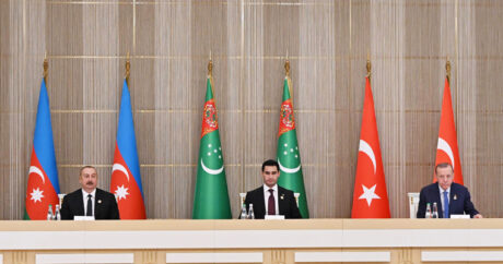 Подписаны документы между Азербайджаном, Турцией и Туркменистаном