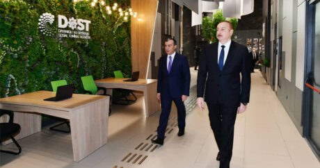 Ильхам Алиев принял участие в открытии в Баку Центра DOST номер 5