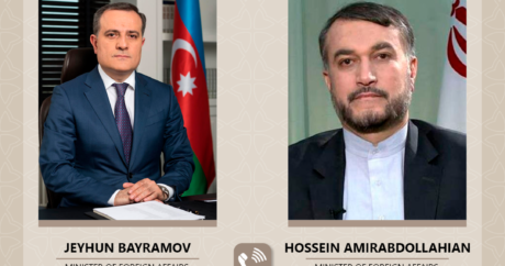 Главы МИД Азербайджана и Ирана обсудили совместные проекты в транспортной сфере