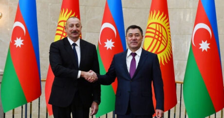 Садыр Жапаров позвонил Президенту Ильхаму Алиеву