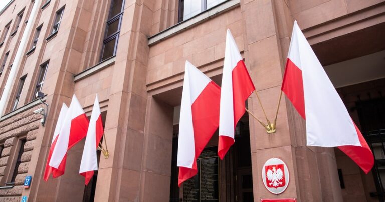 МИД Польши осуждает вооруженное нападение на посольство Азербайджана в Тегеране