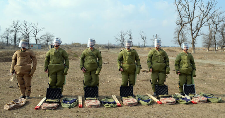 Проводятся учения по боевой подготовке инженерных войск