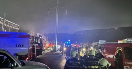 Пожар в Садараке — сгорели 20 магазинов
