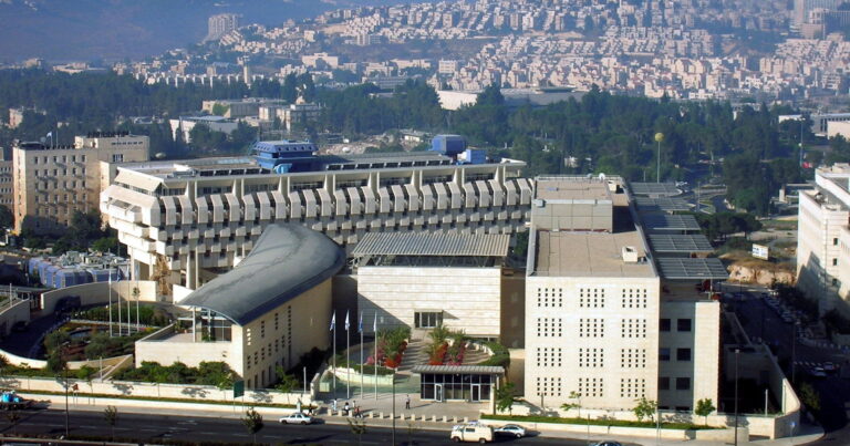 МИД Израиля: Нападение на посольство Азербайджана в Тегеране потрясло нас