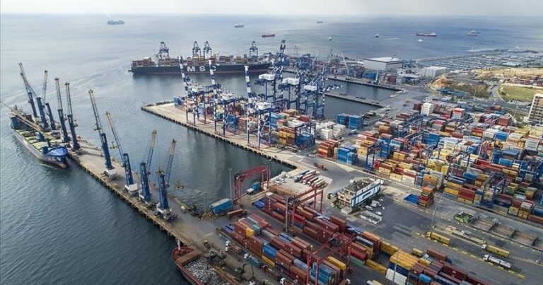 Экспорт из Стамбула в 2022 году приблизился к $100 млрд