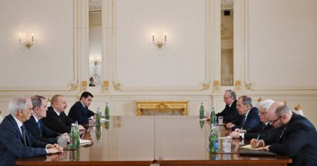 Президент Ильхам Алиев принял главу МИД России Сергея Лаврова